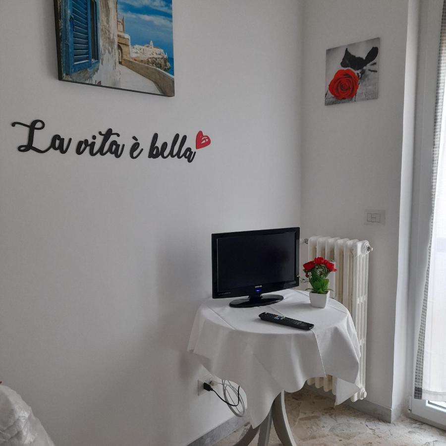 Appartamento Sweet Night In Bari Esterno foto